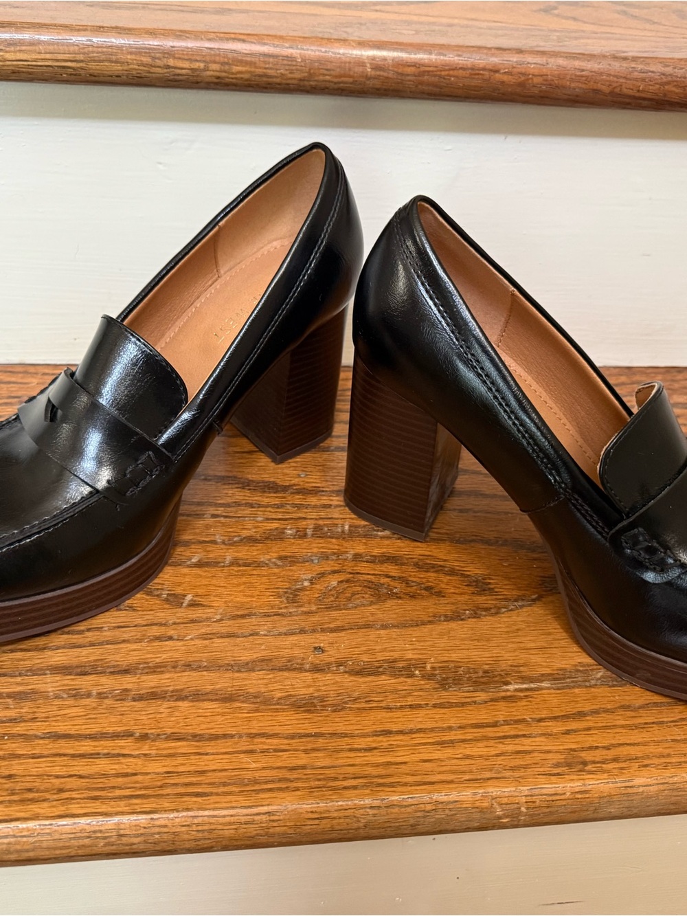 Nine West Black Leather Block Heel Penny Loafer Mary Jane Pumps Sz 8 Platform - Picture 4 of 13